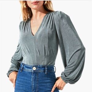 ASTR the Label Long Sleeve V-Neck Bodysuit